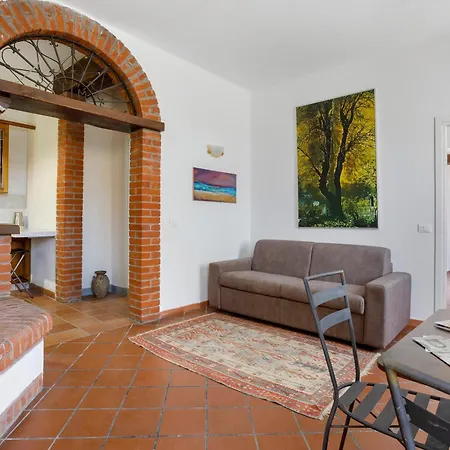 Pini Sarzana
