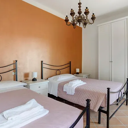 Pini Sarzana